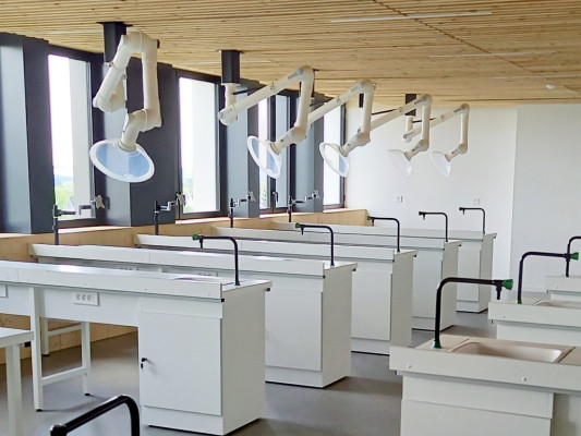 Bras d'Aspiration Articulé Laboratoire | Captation Flexible WATTOHM